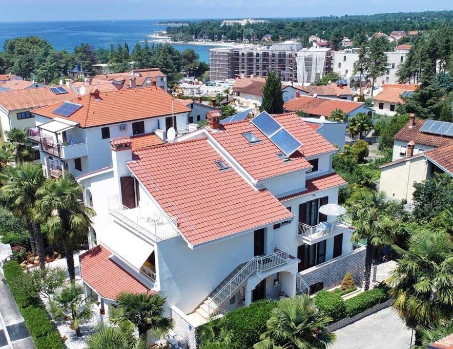 Apartments Mina Porec Exterior photo