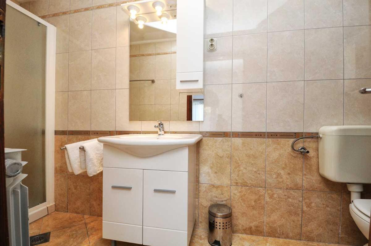 Apartments Mina Porec Exterior photo